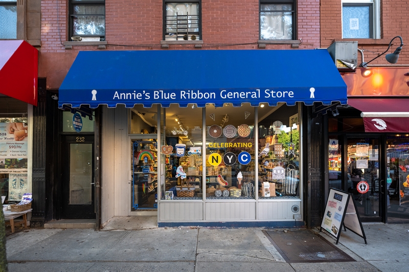 Annie's Blue Ribbon General Store