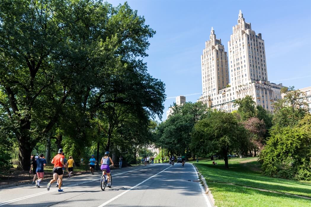 Neighborhood Guide to Upper West Side