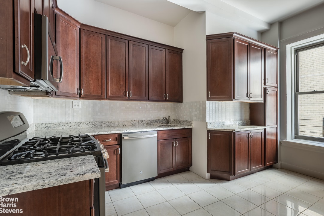 Photo 1 of 1100 Madison Avenue 3G, Upper East Side, NYC, $7,400, Web #: 20910986
