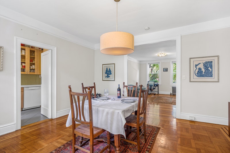 34-28 80th Street 1, Jackson Heights, Queens, New York - 2 Bedrooms  
2 Bathrooms  
5 Rooms - 