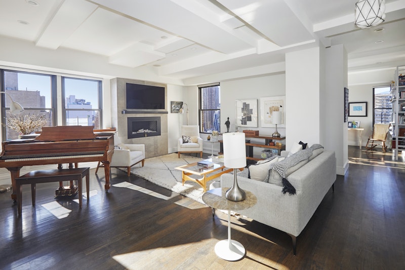 263 West End Avenue 18Ab, Upper West Side, Upper West Side, NYC - 4 Bedrooms  
3 Bathrooms  
8 Rooms - 