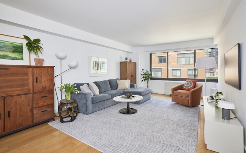 10 East End Avenue 11E, Upper East Side, Upper East Side, NYC - 2 Bedrooms  
2 Bathrooms  
4 Rooms - 
